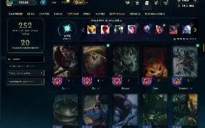 Bronze 4 com 100 Champs e 63 Skins + 2455 RP