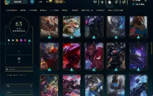 Bronze 4 com 100 Champs e 63 Skins + 2455 RP