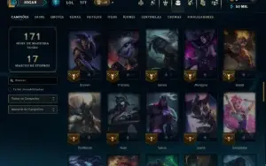 Platina 4 com 70 Champs e 8 Skins