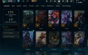 Platina 4 com 70 Champs e 8 Skins