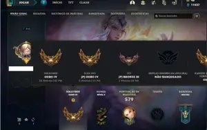 Conta ouro 4 com TODOS os champs e 581 Skins + 8 Prestigios