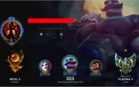 Conta platina 5 com 145 skins sem borda.