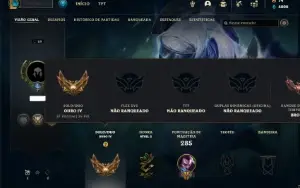Conta ouro 4 com 65 Champs e 25 Skins