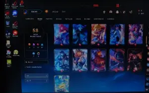 Conta LoL com várias skins lendárias