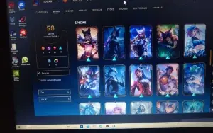 Conta LoL com várias skins lendárias