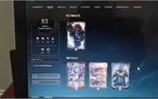 Conta League of Legends com passe Battle Quinn ativado.