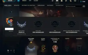 Conta prata 4 com 50 Champs e 32 Skins + 3 Fragmentos
