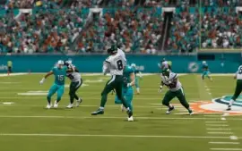 Xbox Madden NFL 24 Standard Edition #C74749