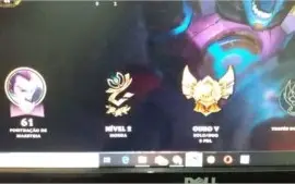 Conta de League of Legends no elo Gold V