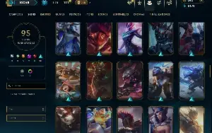 Unranked com 130 Champs e 95 Skins +2 Prestigios da Riven