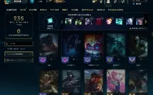 Unranked com 130 Champs e 95 Skins +2 Prestigios da Riven