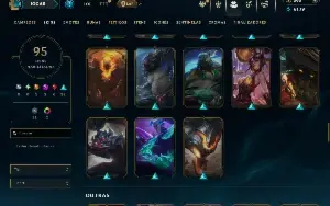 Unranked com 130 Champs e 95 Skins +2 Prestigios da Riven