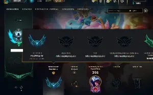 Platina 4 com 150 Champs e 46 Skins ( JG / MID )