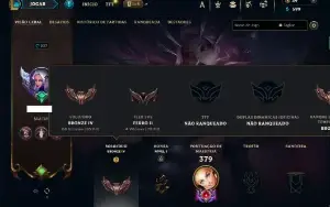 Bronze 4 com 140 Champs e 45 Skins + 1850 RP