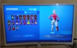 Conta Fortnite Ikonik + s8/s9 + Pacote Laguna