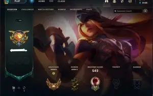 Conta com 120 skins e skins vitoriosas a partir de 2015