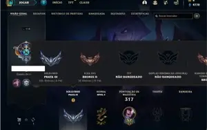 Conta prata 3 com 89 Champs e 42 Skins