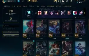 Unranked com 30 Champs e 4 Skins