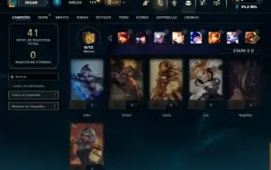 Mestre com 26 Champs e 3 Skins + 12 Fragmentos