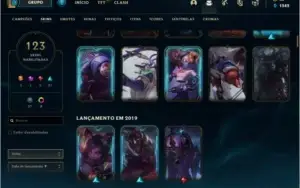 CONTA DE LOL PLATINA 4 MUITAS SKINS!