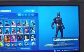 Conta fortnite com ikonik e skins de pacote e s8
