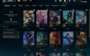 Conta platina 4 com 20 Champs e 9 Fragmentos de skins