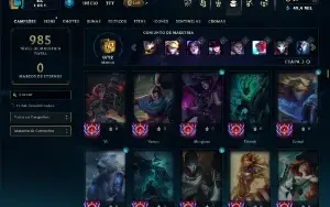 Platina 1 com TODOS os champs e 522 Skins + 200 Cromas