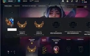 Conta ouro 2 com 32 Champs e 3 Skins