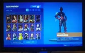 Conta Fortnite PASSE 4 + Salve o Mundo