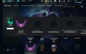 Mestre com 27 Champs e 2 Skins + 10 Fragmentos
