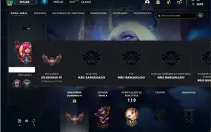 Conta bronze 4 com 47 Champs e 32 Skins + 18 Cromas