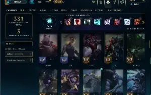 Mestre com 85 Champs e 35 Skins ( 36 PDL )