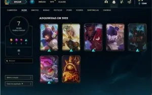 Conta ouro 4 com 32 Champs e 7 Skins + 1 Fragmento