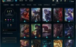 Conta prata 4 com 117 skins e 132 champs