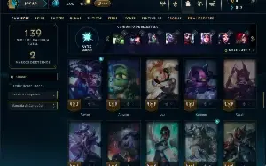 Unranked com 70 Champs e 24 Skins