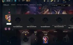 Unranked com 70 Champs e 24 Skins
