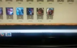Conta lol, 36 champs e 2 páginas de runas