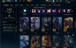 Esmerlada 1 com 60 Champs e 17 Skins +5 Vitoriosas