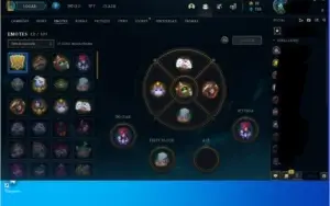 várias skins e cromas do Zed