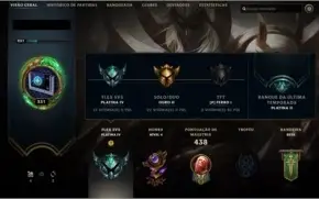 Conta Valorant e League Of Legends com várias skins