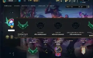 Unranked com 150 Champs e 102 Skins ( TOP / JG / ADC )
