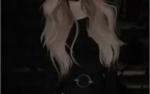 conta feminina no IMVU com ap e inumeros produtos