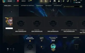 Unranked com 130 Champs e 82 Skins ( JG / ADC / TOP )