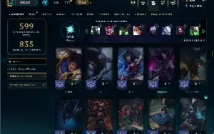 Unranked com TODOS os champs e 183 Skins ( JG / TOP )