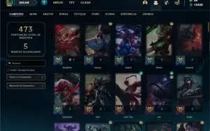 Conta ouro 4 com 130 Champs e 161 Skins + 5 Ultimates
