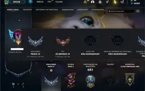 Conta prata 4 com TODOS os champ e 453 Skins (10 Prestigios)