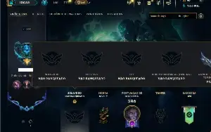 Unranked com 120 Champs e 97 Skins ( JG / TOP / MID )