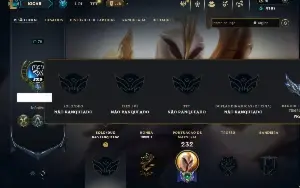 Unranked com 80 Champs e 42 Skins