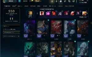 Unranked com TODOS os champs e 297 Skins ( MID / JG / TOP )