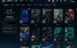 Conta de LOL / 10 anos / Muitas skins / Poucas ranqueadas